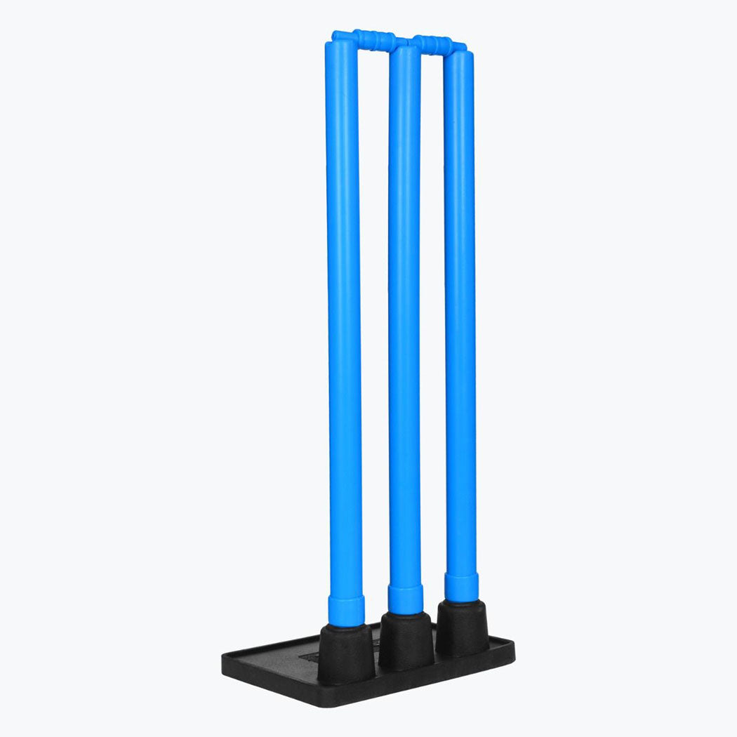DSC Plastic Stump Set With Rubber Base - Kingsgrove Sports