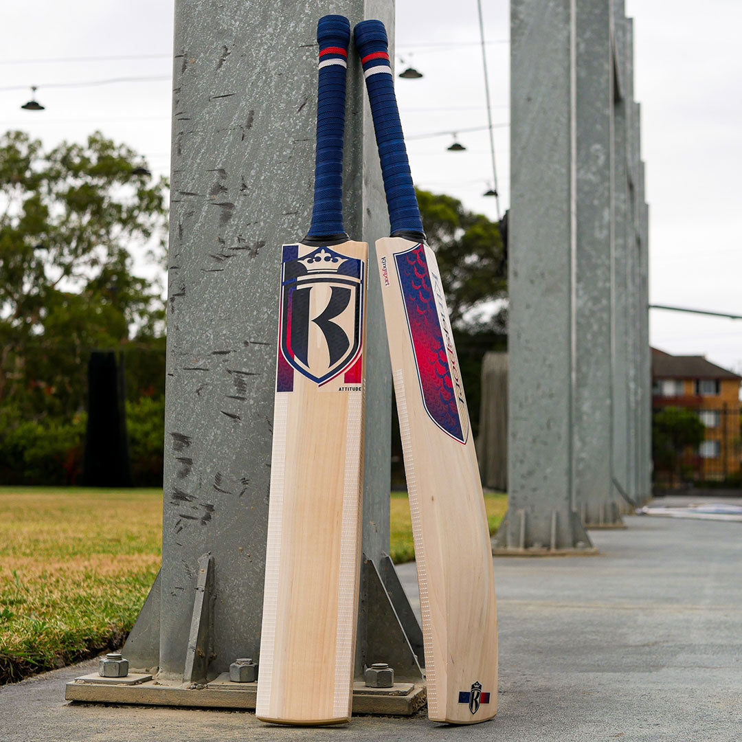 Kingsport Attitude 50th Anniversary KW Junior Cricket Bat