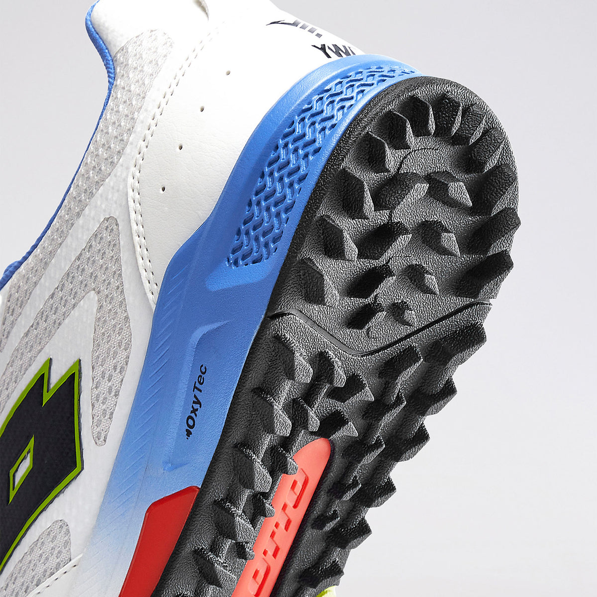 Lotto Blaze Hit Rubber Cricket Shoe